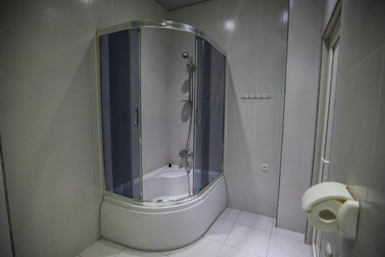 Sunny Apartments. Tbilisi. 300 Aragveli ภายนอก รูปภาพ