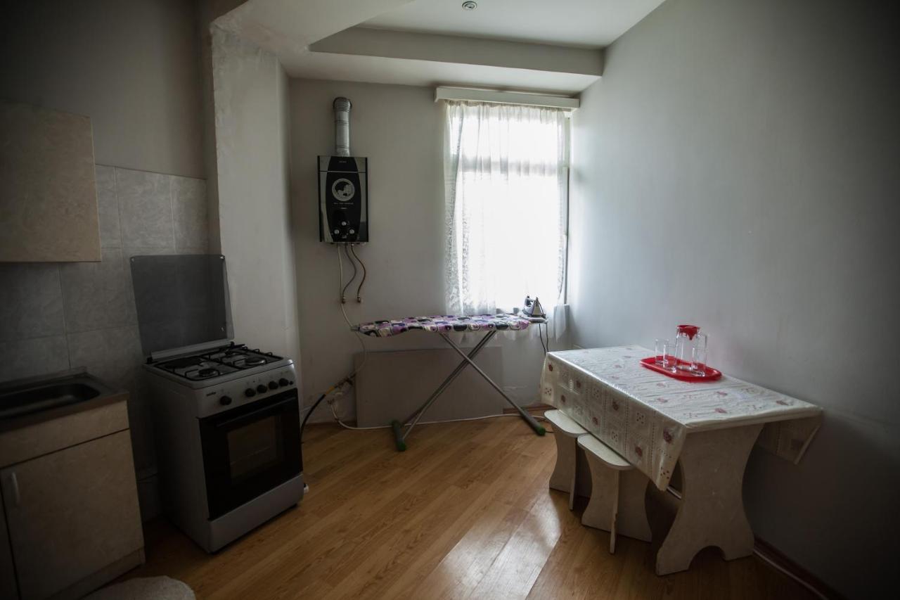 Sunny Apartments. Tbilisi. 300 Aragveli ภายนอก รูปภาพ